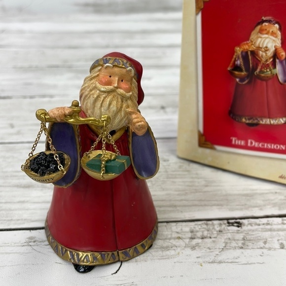 HALLMARK SANTA DECORATION “The Decision” 2003 vintage - Picture 1 of 7
